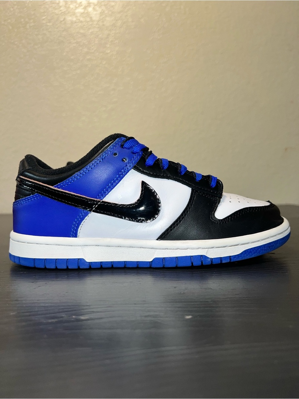 Kids Nike Dunk Low “White/Racer Blue” Size 4.5